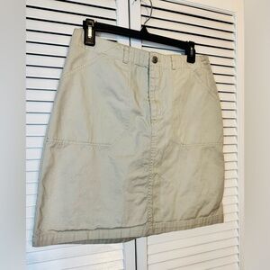 💎 Sonoma Light Khaki Cargo Skirt Size 8 Vintage